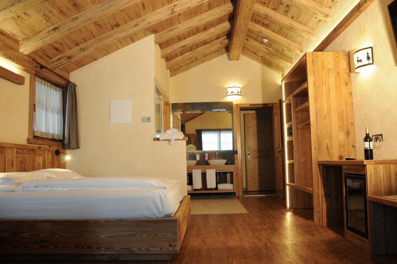 Hotel Helvetia Ливиньо Экстерьер фото